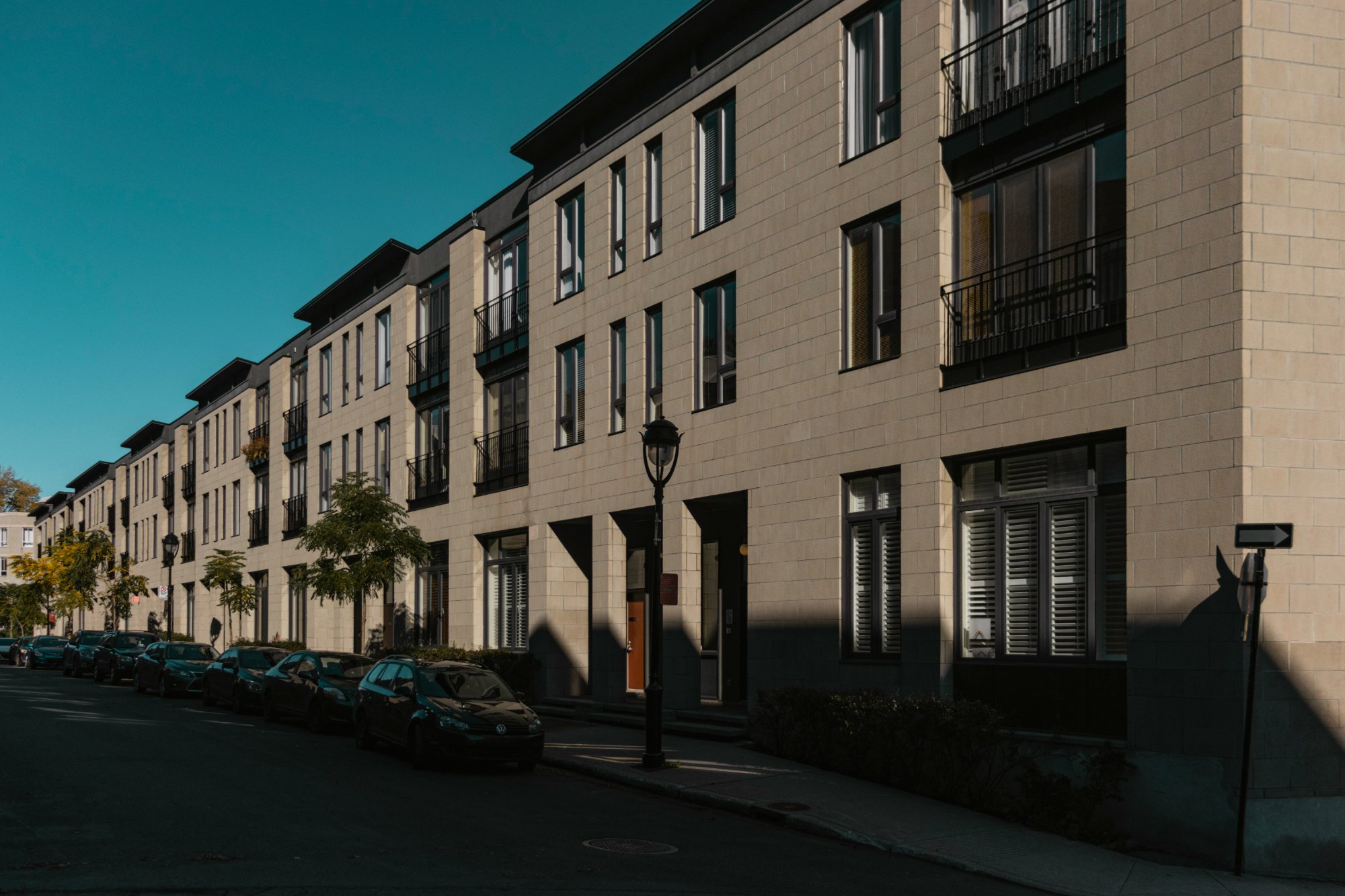 Why One Side of the Street Has AT&T Fiber Availability and the Other Doesn't